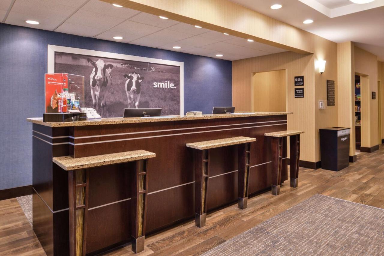 Hampton Inn Harrisonburg South Extérieur photo