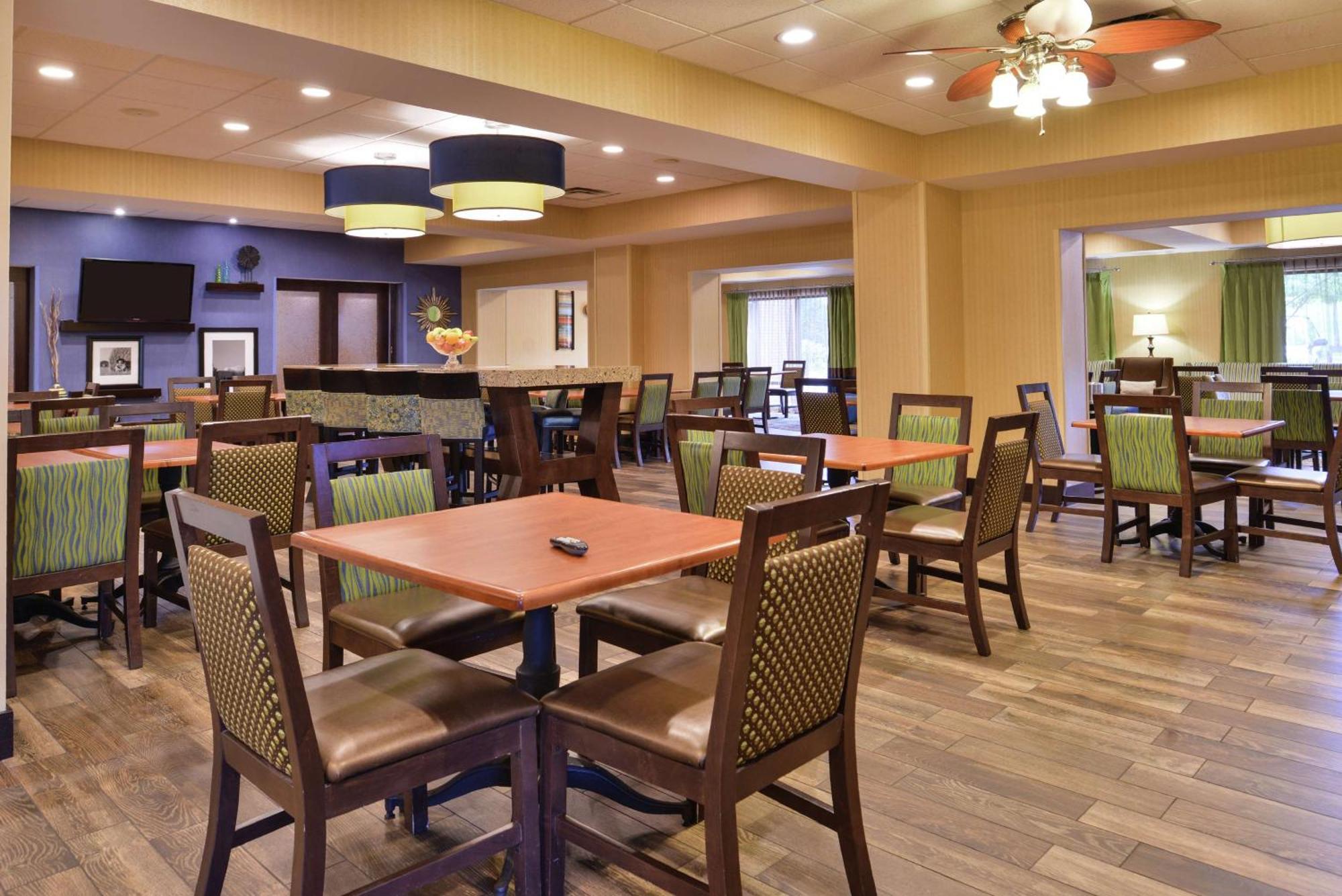 Hampton Inn Harrisonburg South Extérieur photo