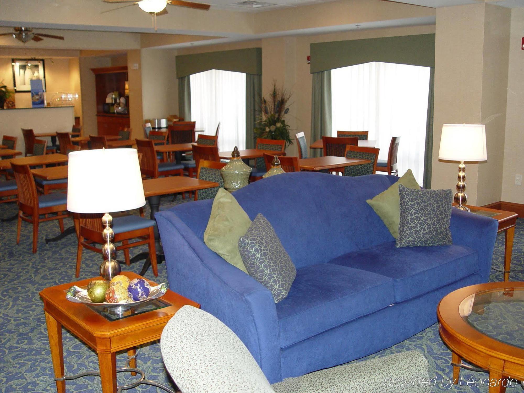 Hampton Inn Harrisonburg South Restaurant photo